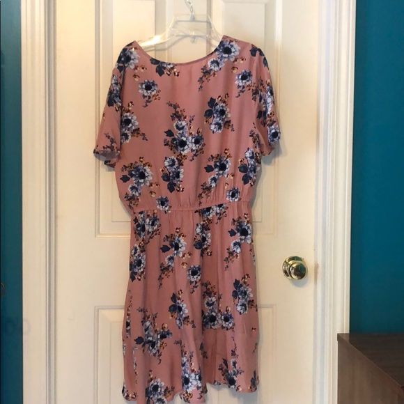 Dress - Picture 2 of 2